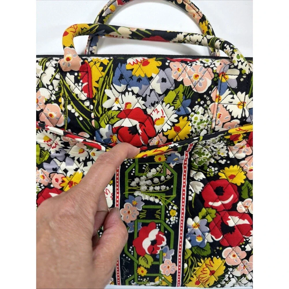 Vera Bradley 17” Hard Computer Case Missing Shoulder Strap